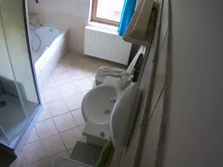 Julmodels Bathroom 2nd Floor-2's Live Sex Cam Show