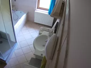 Julmodels Bathroom 2nd Floor-2's Live Sex Cam Show
