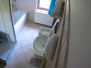 Julmodels Bathroom 2nd Floor-2's Live Sex Cam Show