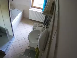 Julmodels Bathroom 2nd Floor-2's Live Sex Cam Show