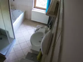 Julmodels Bathroom 2nd Floor-2's Live Sex Cam Show