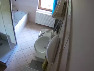Julmodels Bathroom 2nd Floor-2's Live Sex Cam Show