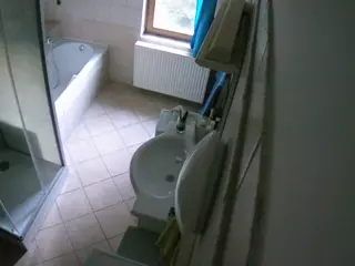 Julmodels Bathroom 2nd Floor-2's Live Sex Cam Show
