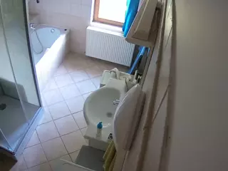 Julmodels Bathroom 2nd Floor-2's Live Sex Cam Show