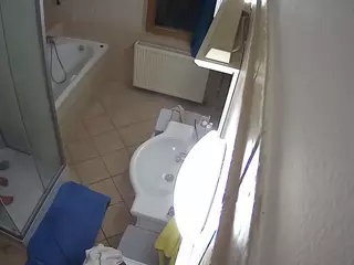 Julmodels Bathroom 2nd Floor-2's Live Sex Cam Show