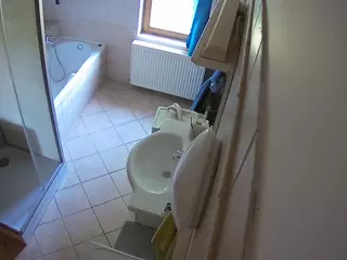 Julmodels Bathroom 2nd Floor-2's Live Sex Cam Show