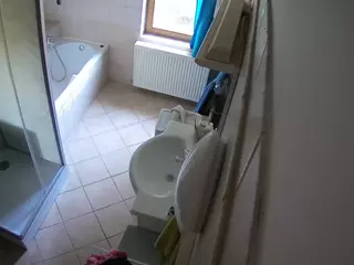 Julmodels Bathroom 2nd Floor-2's Live Sex Cam Show