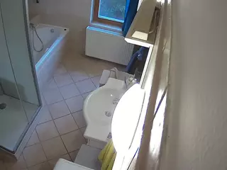 Julmodels Bathroom 2nd Floor-2's Live Sex Cam Show