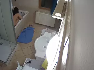 Julmodels Bathroom 2nd Floor-2's Live Sex Cam Show