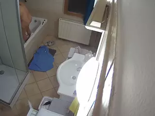 Julmodels Bathroom 2nd Floor-2's Live Sex Cam Show