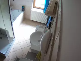 Julmodels Bathroom 2nd Floor-2's Live Sex Cam Show