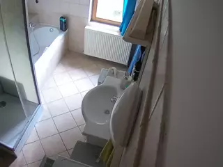 Julmodels Bathroom 2nd Floor-2's Live Sex Cam Show