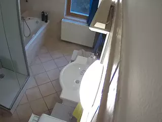 Julmodels Bathroom 2nd Floor-2's Live Sex Cam Show