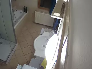 Julmodels Bathroom 2nd Floor-2's Live Sex Cam Show