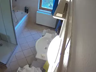 Julmodels Bathroom 2nd Floor-2's Live Sex Cam Show