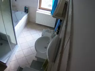 Julmodels Bathroom 2nd Floor-2's Live Sex Cam Show