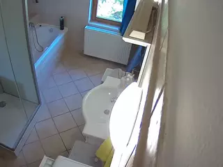 Julmodels Bathroom 2nd Floor-2's Live Sex Cam Show