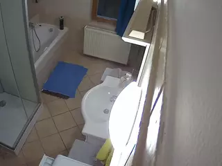 Julmodels Bathroom 2nd Floor-2's Live Sex Cam Show