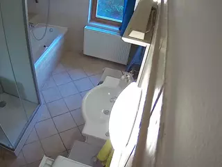 Julmodels Bathroom 2nd Floor-2's Live Sex Cam Show