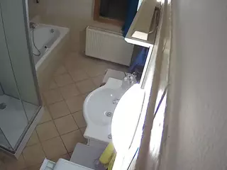 Julmodels Bathroom 2nd Floor-2's Live Sex Cam Show