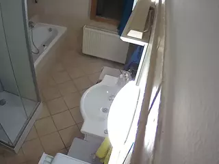 Julmodels Bathroom 2nd Floor-2's Live Sex Cam Show