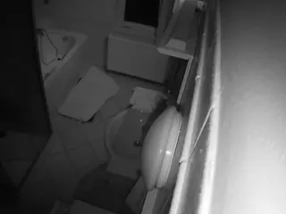 Julmodels Bathroom 2nd Floor-2's Live Sex Cam Show
