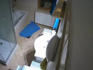 Julmodels Bathroom 2nd Floor-2's Live Sex Cam Show