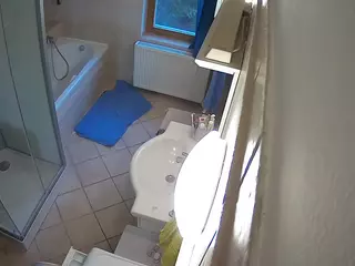 Julmodels Bathroom 2nd Floor-2's Live Sex Cam Show