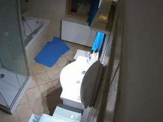 Julmodels Bathroom 2nd Floor-2's Live Sex Cam Show