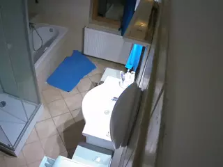 Julmodels Bathroom 2nd Floor-2's Live Sex Cam Show