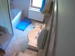 Julmodels Bathroom 2nd Floor-2's Live Sex Cam Show