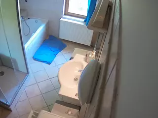 Julmodels Bathroom 2nd Floor-2's Live Sex Cam Show