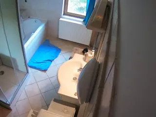 Julmodels Bathroom 2nd Floor-2's Live Sex Cam Show
