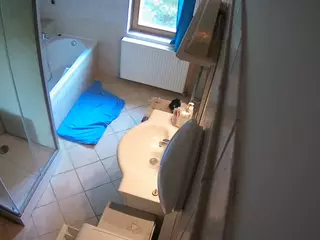 Julmodels Bathroom 2nd Floor-2's Live Sex Cam Show