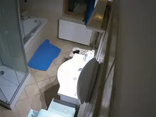 Julmodels Bathroom 2nd Floor-2's Live Sex Cam Show