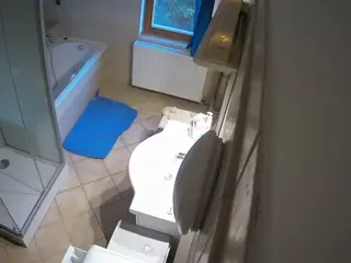 Julmodels Bathroom 2nd Floor-2's Live Sex Cam Show