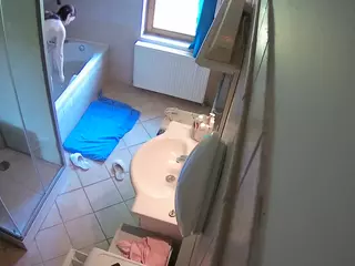 Julmodels Bathroom 2nd Floor-2's Live Sex Cam Show