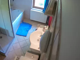 Julmodels Bathroom 2nd Floor-2's Live Sex Cam Show