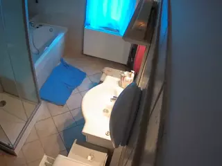 Julmodels Bathroom 2nd Floor-2's Live Sex Cam Show