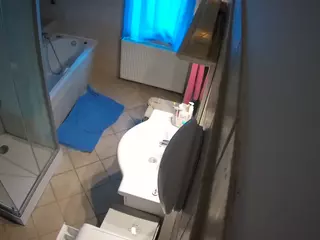 Julmodels Bathroom 2nd Floor-2's Live Sex Cam Show
