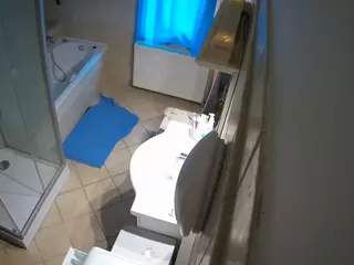 Julmodels Bathroom 2nd Floor-2's Live Sex Cam Show