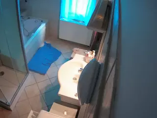 Julmodels Bathroom 2nd Floor-2's Live Sex Cam Show