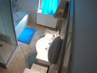 Julmodels Bathroom 2nd Floor-2's Live Sex Cam Show