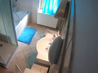Julmodels Bathroom 2nd Floor-2's Live Sex Cam Show