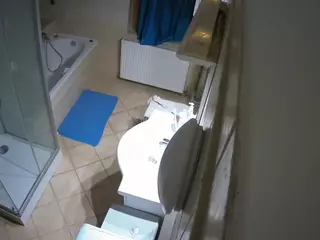 Julmodels Bathroom 2nd Floor-2's Live Sex Cam Show