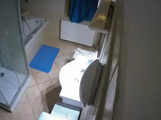 Julmodels Bathroom 2nd Floor-2's Live Sex Cam Show