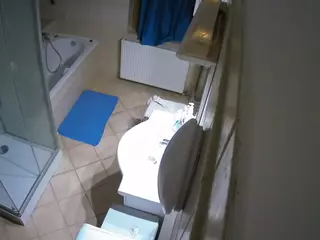 Julmodels Bathroom 2nd Floor-2's Live Sex Cam Show
