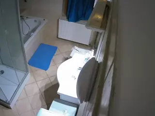 Julmodels Bathroom 2nd Floor-2's Live Sex Cam Show