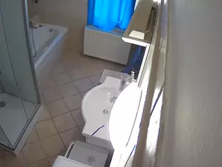 Julmodels Bathroom 2nd Floor-2's Live Sex Cam Show