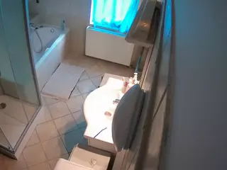 Julmodels Bathroom 2nd Floor-2's Live Sex Cam Show
